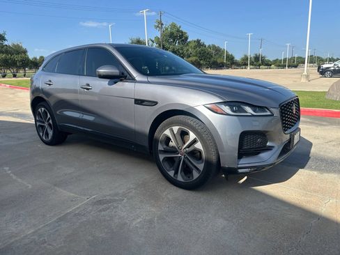 Used 2023 Jaguar F-PACE S AWD/4WD image 2