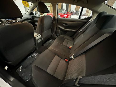 Used 2025 Nissan Sentra SV FWD image 13