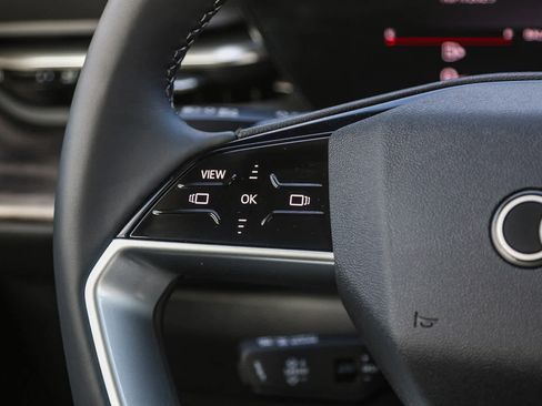 New 2025 Audi Q5 Premium image 21