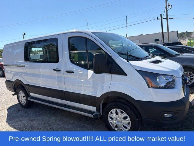 Used 2025 Ford Transit 250 Low Roof w/ Exterior Upgrade Package RWD image 9