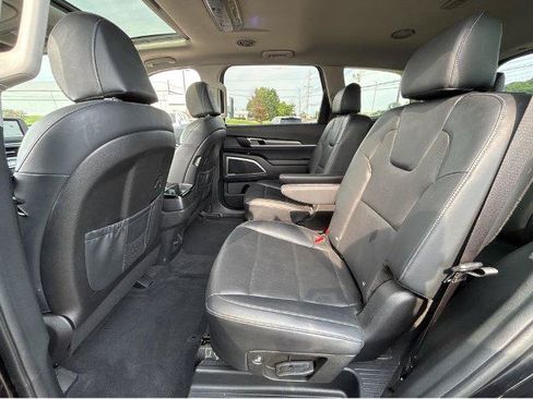 Used 2022 Kia Telluride S AWD/4WD image 18
