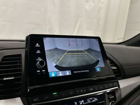 Certified 2025 Honda Odyssey Sport-L image 23