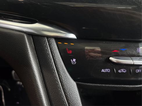 Used 2020 Cadillac XT6 Sport AWD/4WD image 44