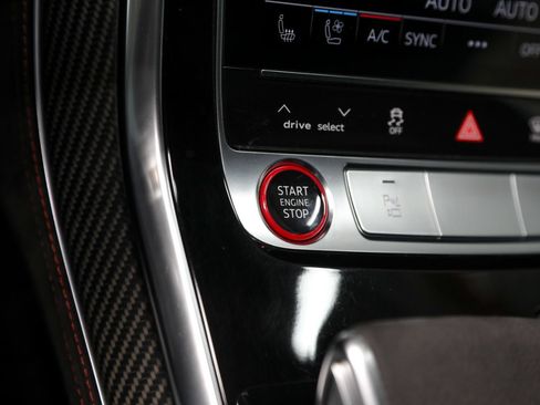 Used 2022 Audi RS Q8 AWD/4WD image 66