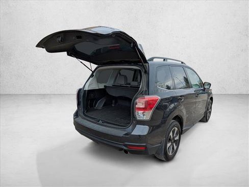 Used 2018 Subaru Forester 2.5i Limited image 23