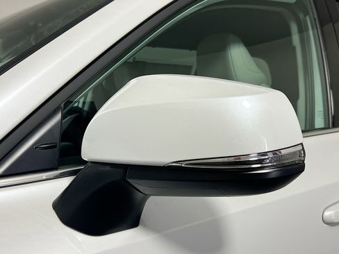 New 2026 Toyota Grand Highlander XLE image 12