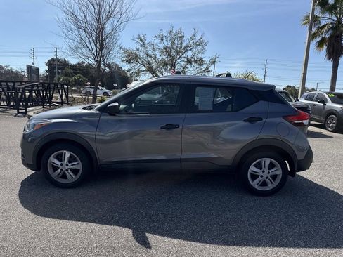 Used 2019 Nissan Kicks S w/ Exterior Package image 7