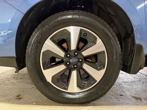 Used 2017 Subaru Forester 2.5i Limited AWD/4WD image 19