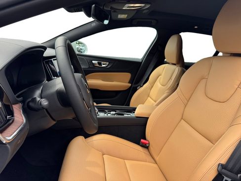 New 2026 Volvo V60 B5 Cross Country Ultra w/ Protection Package Premier AWD/4WD image 12