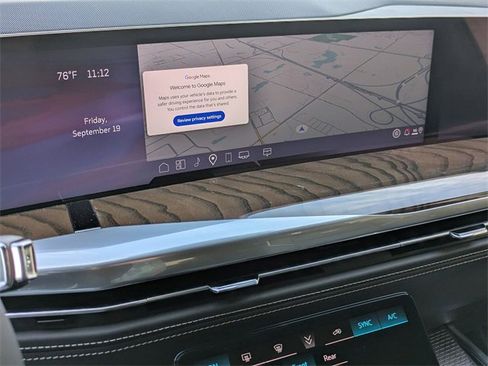 New 2025 Cadillac Escalade Sport Platinum w/ LPO, ONYX Package image 15