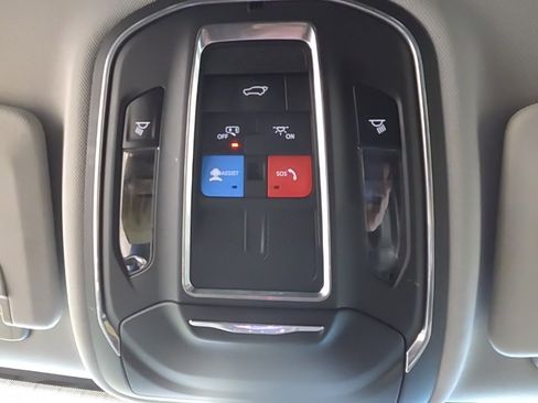 Used 2021 Jeep Grand Cherokee L Limited image 29