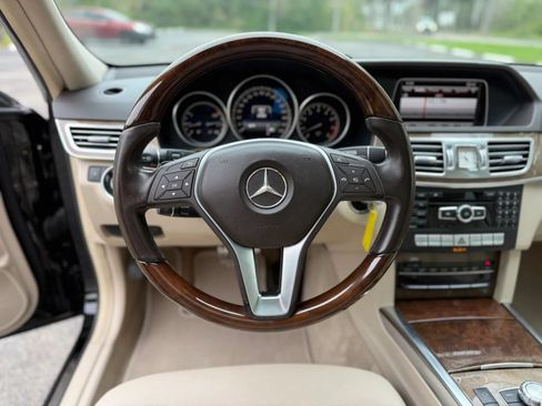Used 2014 Mercedes-Benz E 350 4MATIC Wagon w/ Premium 1 Package image 23