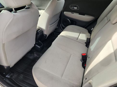 Used 2021 Honda HR-V EX image 34