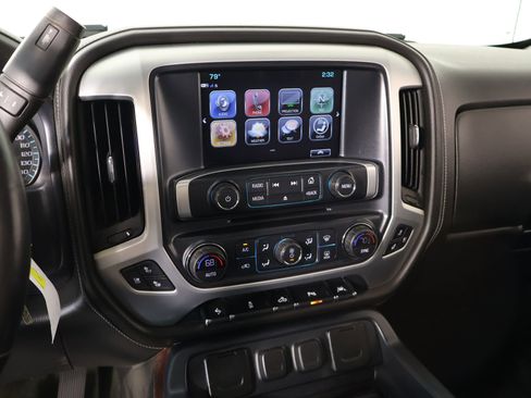 Used 2017 GMC Sierra 1500 SLT AWD/4WD image 5