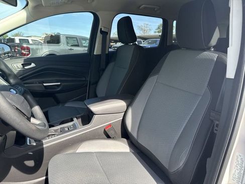 Used 2018 Ford Escape SE w/ Ford Safe & Smart Package image 11