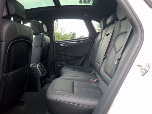 Used 2019 Porsche Macan AWD/4WD image 20