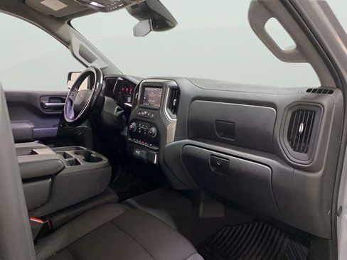 Used 2025 Chevrolet Silverado 1500 Custom Trail Boss w/ LPO, Dark Essentials Package AWD/4WD image 21