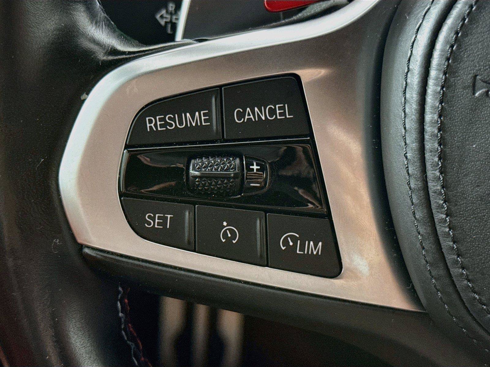 Used 2022 BMW M4 xDrive Competition AWD/4WD image 11