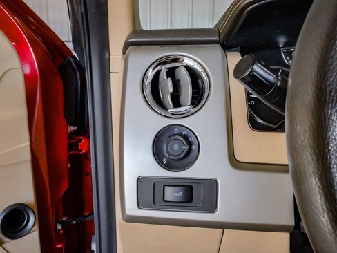 Used 2011 Ford F150 Lariat w/ Lariat Plus Pkg image 27