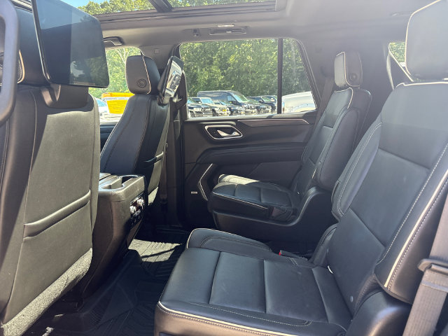 Used 2021 GMC Yukon SLT w/ SLT Premium Package AWD/4WD image 18