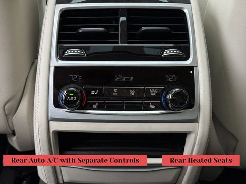 Used 2020 BMW 750i xDrive w/ Executive Package image 39