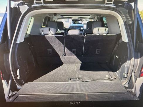 Used 2025 Ford Expedition Active image 7