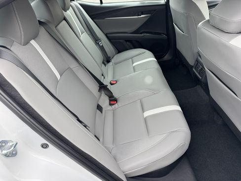 New 2026 Toyota Camry SE FWD image 5