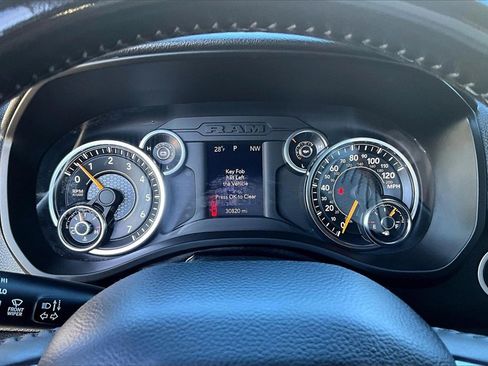 Used 2022 RAM 1500 Big Horn image 13