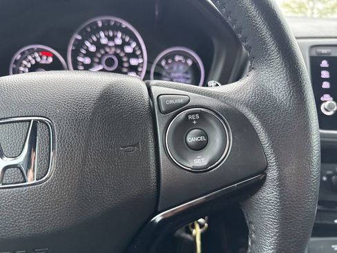 Certified 2022 Honda HR-V Sport image 27