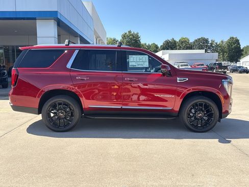 New 2026 GMC Yukon Elevation w/ Elevation Premium Package AWD/4WD image 2