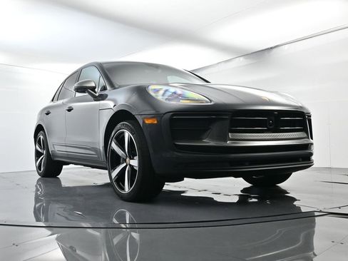 Certified 2024 Porsche Macan Turbo image 54