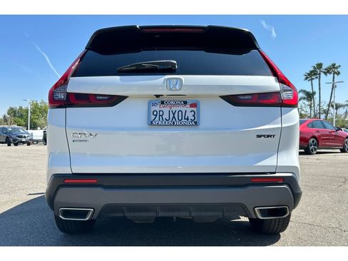 Used 2025 Honda CR-V Sport image 4