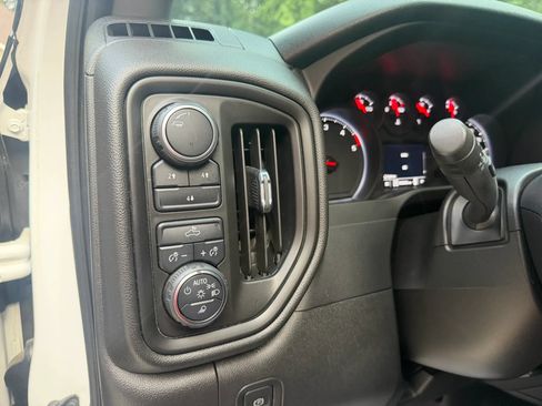 Used 2023 Chevrolet Silverado 2500 Custom w/ Custom Value Package AWD/4WD image 27