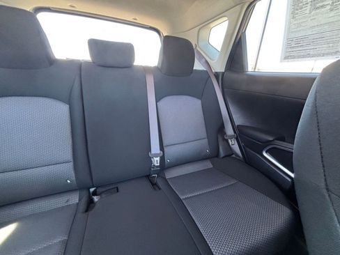 Used 2025 Kia Soul LX w/ LX Technology Package FWD image 35
