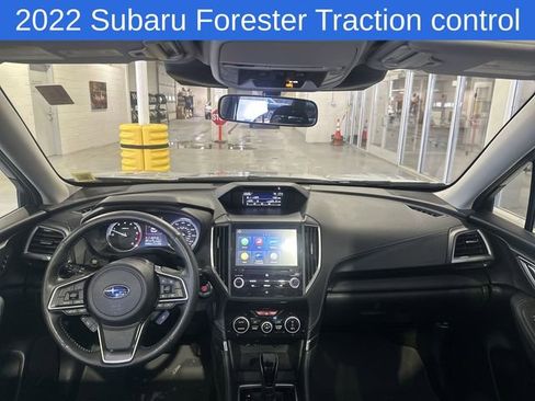 Used 2022 Subaru Forester Touring image 19