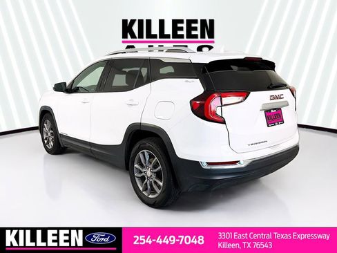 Used 2024 GMC Terrain SLT image 6