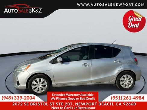 Used 2016 Toyota Prius C Two FWD image 5