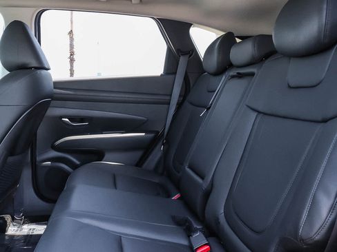 Used 2025 Hyundai Tucson SEL AWD/4WD image 25