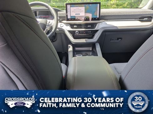 New 2026 Ford Explorer Active RWD image 27