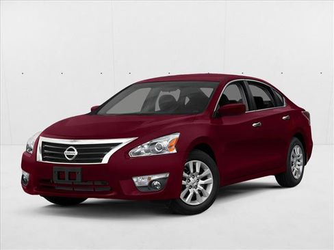 Used 2013 Nissan Altima 2.5 S image 1