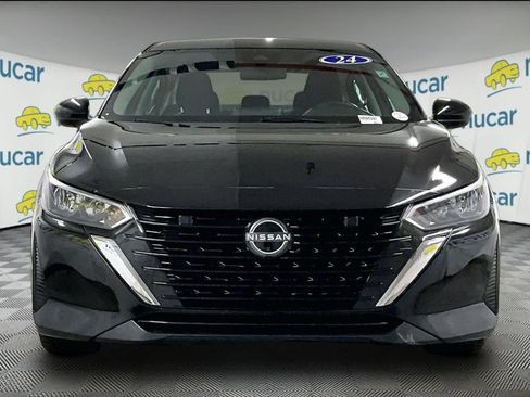 Used 2024 Nissan Sentra SV image 2
