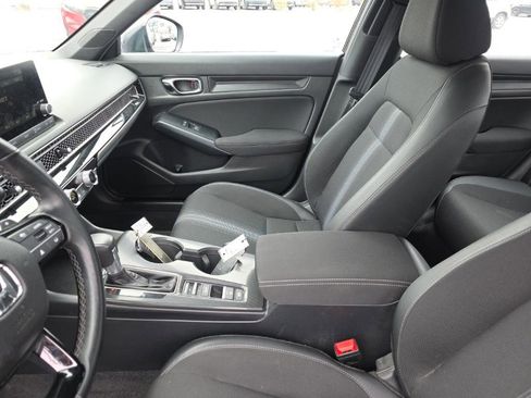 Used 2025 Honda Civic Sport image 21