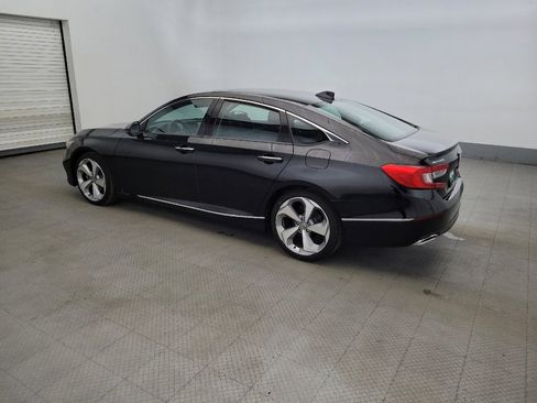 Used 2018 Honda Accord Touring image 3