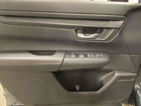 Used 2023 Honda CR-V Sport image 12