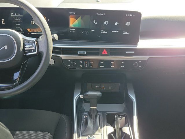Used 2024 Kia Sorento LX FWD image 19