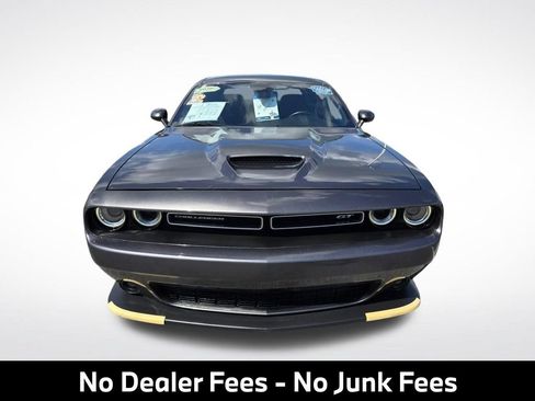 Used 2022 Dodge Challenger GT RWD image 2