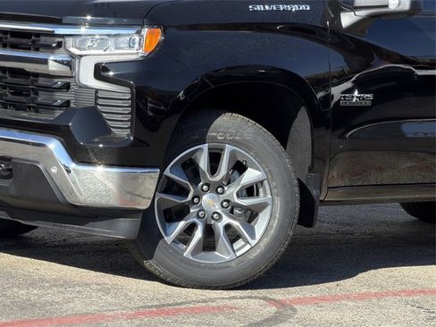 New 2026 Chevrolet Silverado 1500 LT w/ Texas Edition Plus image 8