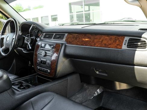 Used 2012 Chevrolet Avalanche LT w/ All-Star Edition image 13