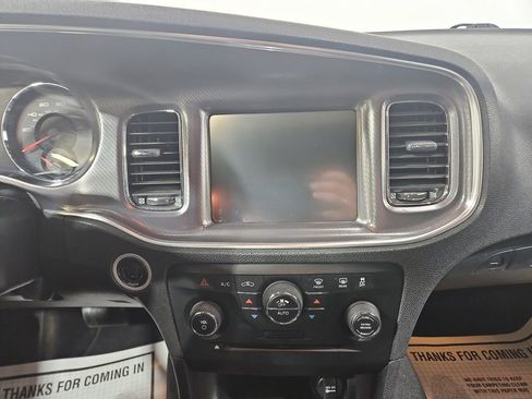 Used 2012 Dodge Charger SXT AWD/4WD image 19