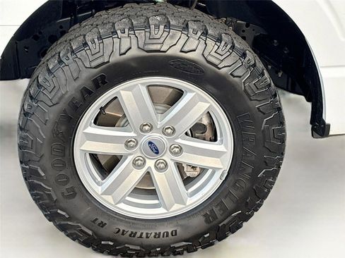 Used 2023 Ford F150 XL w/ Trailer Tow Package image 30